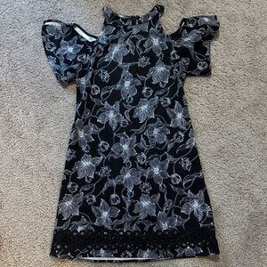 Julia Jordan Black and White Floral Dress